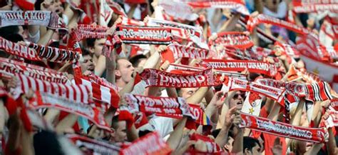 It is currently used mostly for football matches and is the home ground of dinamo bucurești. Stadionul Dinamo - FC Dinamo București | Football Tripper