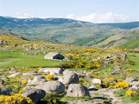 Vue prise à granges dans les cévennes. Album - Paysage Mont-Lozere | Lozère, Parc national des ...