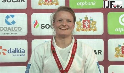 What is this message about? JudoInside - News - Sanne van Dijke learned to force a victory