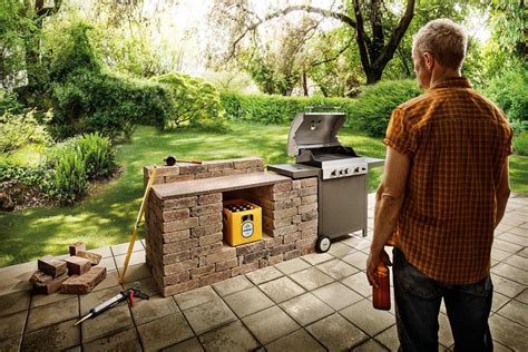 Diy outdoor bar tutorial with step by. outdoorkueche 1 | Kochen im freien, Outdoor küche selber ...