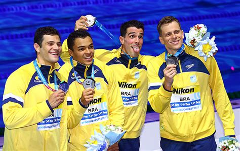 Jun 26, 2021 · conclusa la seconda giornata di gare del 58° trofeo internazionale sette colli con il ritorno allo stadio del nuoto di roma del pubblico in presenza. Fratus e Cielo avançam para a final dos 50 m livre no ...