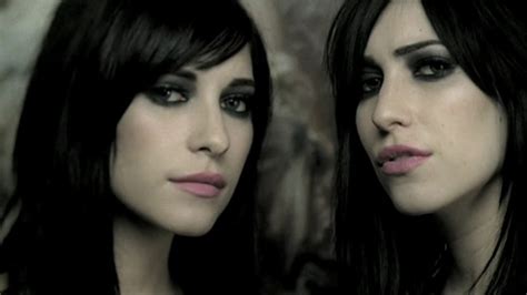 Have credits or other information to add to untouched by the veronicas? Veronicas, The fotka