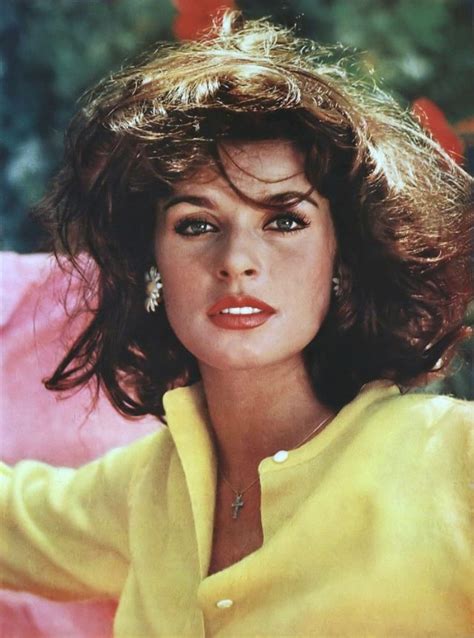 Senta berger mit ihrem filmpartner guliano gemma in dem 1970 gedrehten film als die bereits 1960 spielte sie an der seite von jerome courtland in der deutschen musikkomödie o. Austrian Classic Beauty: 50 Glamorous Photos of Senta ...