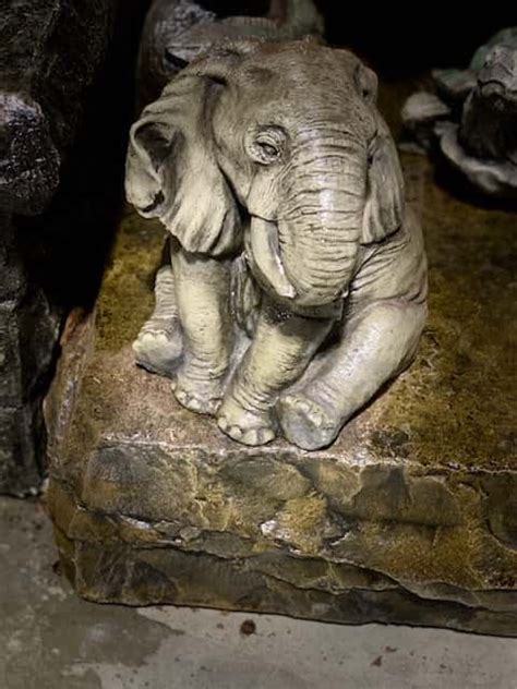 They did a fantastic job of cleaning up after themselves. Animals - Concrete Works Statuary