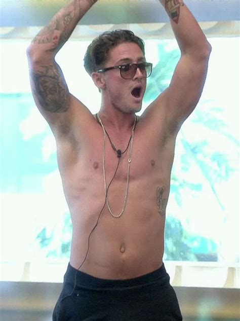 The reality tv star left schofield stephen bear wins celebrity big brother 2016. Celebrity Big Brother's Aubrey O'Day launches a scathing ...