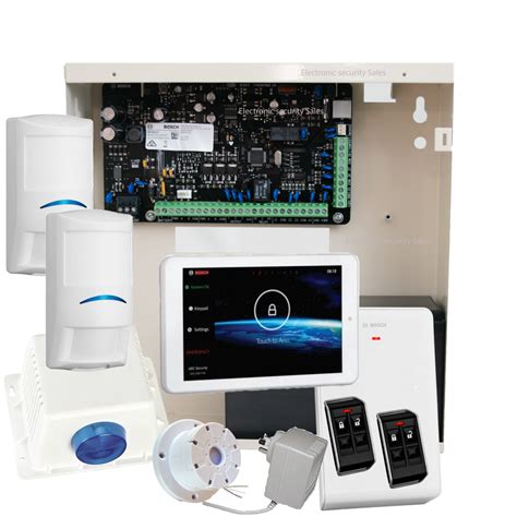 Supporting up to 16 fully programmable hardwired or wireless zones on the solution 3000, this range of intrusion panels is suitable for any home, and small commercial premises. Bosch Solution 3000 Wireless Kit with 7" Touchscreen, 2x ...