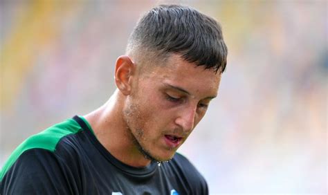 Pierluigi gollini (born 18 march 1995) is an italian professional footballer who plays as a goalkeeper for serie a club atalanta and the italy national football team. Atalanta : Pierluigi Gollini blessé contre l'Inter et remplacé