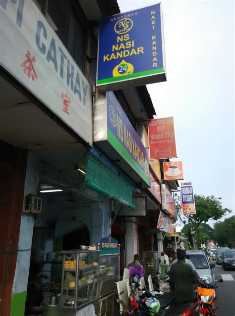Nasi kandar in penang insanely good curry at restoran tajuddin hussain. Our Journey : Penang Georgetown - NS Nasi Kandar 24 hours Cafe