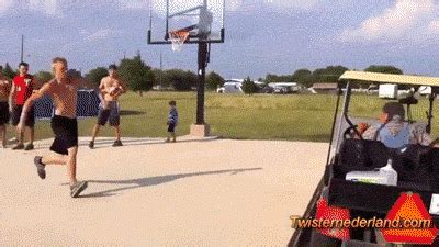 Watch the full video | create gif from this video. Como hacer un calzon chino - ★ Los GIF de Taringa ★ en ...