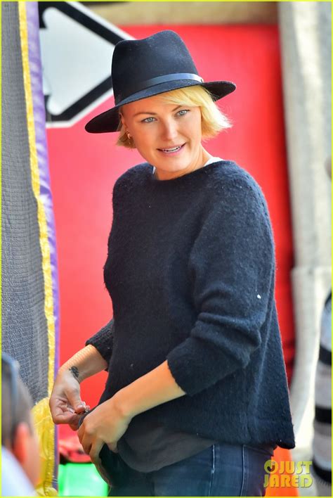 Dirty kelle marie talks dirty. Malin Akerman Performs Jason Derulo's 'Talk Dirty' on 'Lip ...