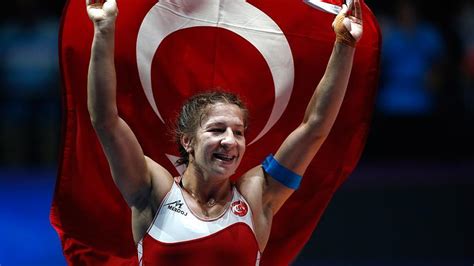 Yasemin adar (born december 6, 1991) is a turkish freestyle wrestler competing in the 75 kg division. Yasemin Adar'dan tarihi başarı