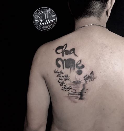 Hoa văn tương đối đơn giản nhưng hàm chứa tương đối nhiều ý nghĩa, đó là sự mạnh mẽ từ 1 loại vũ khí, vừa thể hiện sự đinh hướng rõ ràng trong. Hình xăm Cha Mẹ Xăm hình bấm TRUY CẬP để liên hệ | Hình ...