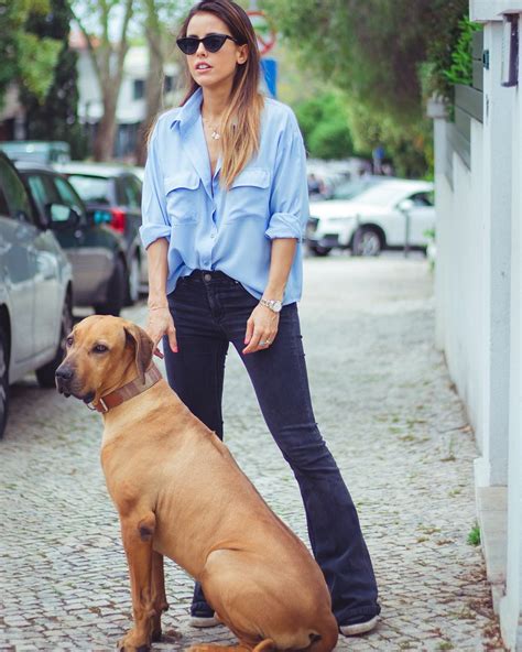 Carolina patrocínio usa calções super reduzidos e mostra demais a andar de mota com o marido apresentadora da sic foi filmada pelo marido de pimpinha jardim. 33 fotos maravilhosas de Carolina Patrocínio para festejar ...