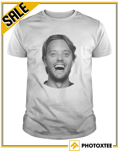 Maar niet voordat we iets anders met je delen. Bas Smit T Shirt | Men sweater, Shirts, T shirt