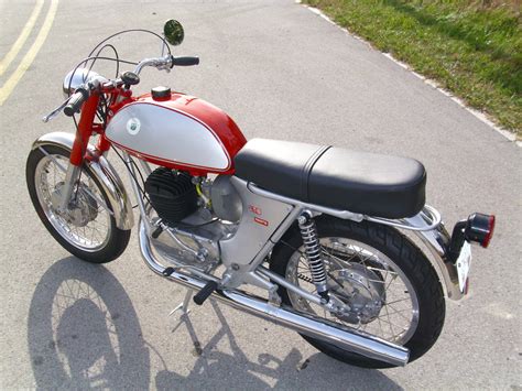 Hence, we have taken all the efforts just to bring you the complete. OSSA Wildfire 250 vintage street bike Spanish European ...