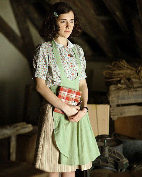 Fans have been speculating what characters from a storm of swords might appear in the upcoming season of game of thrones. 'Game of Thrones' Season 3: Meet the new cast members: Ellie Kendrick as Meera Reed | Thérèse, Danny