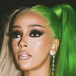 Amala ratna zandile dlamini (born october 21, 1995), known professionally as doja cat, is an american singer, rapper, songwriter, and record producer. Doja Cat - Bio, Family, Trivia | Famous Birthdays