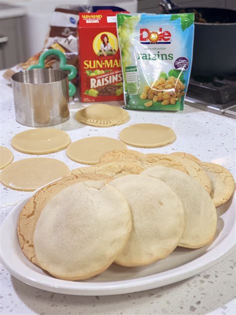 In another large bowl whisk together flour, baking soda, salt, cinnamon, and nutmeg. Raisin Filled Christmas Cookies - cooking with chef bryan ...