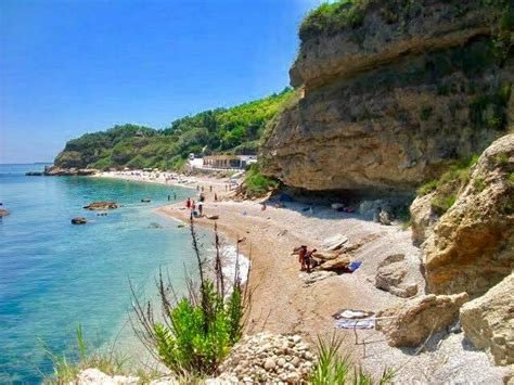 I posti più popolari da visitare, cosa fare a ortona, le foto e i video, grazie ad altri viaggiatori di minube. La Spiaggia dei Ripari di Giobbe - YesAbruzzo!