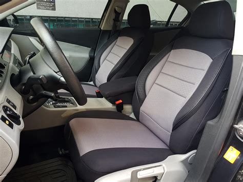 Even taller adults won't feel cramped in the front of the c4 cactus, thanks to plenty of head and leg room. Car seat covers protectors Citroën C4 Cactus black-grey V7 ...