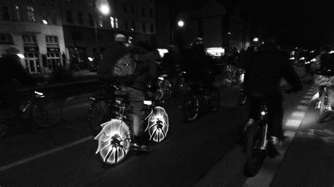 Critical mass hamburg 26 05 17 fahrrad cmhh criticalmass radtour cycling hd mai 2017 demo. Critical Mass Berlin - Best Moments 2014 - Love Berlin ...