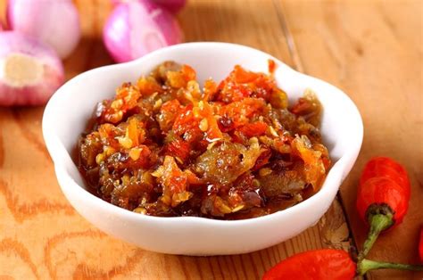 Sambal mercon super pedas ini sangat nikmat untuk lauk pauk bersama. Caraembuat Sambal Mercon : Pin On Sambal : Resepnya simpel ...