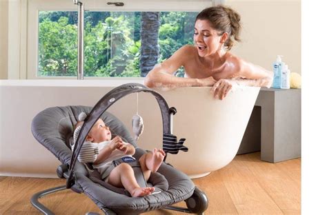 Dies liegt daran, dass der speichel oft so zäh ist, dass dieser vom darm nicht verdaut werden kann und so mit dem stuhl wieder ausgeschieden wird. Babywippe Test - die besten Babywippen und Babyschaukeln ...