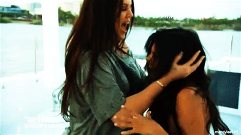 Birthday gift ideas for best friend female south africa. Khloe Kardashian GIFs: 29 Of Her Best Moments On Her 29th ...