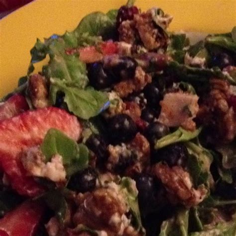 Combine panko crumbs, salt, pepper, garlic powder and. Salad with arugula, strawberries, candied pecans ...