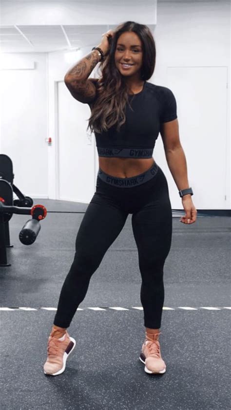 Hanna öberg is a fitness model, sponsored athlete and social media celebrity from sweden. Pin on Fitness