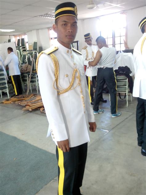 Jasa dan pngorbanan tentera darat tidak ternilai untuk malaysia. My Diari : Ini Titian Perjalanan Hidup ku!!!: Pemeriksaan ...