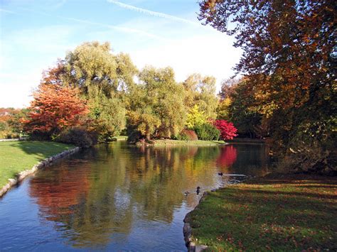 Maybe you would like to learn more about one of these? München Englischer Garten / Ausflug Zum Englischen Garten ...