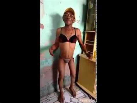 We see some having more fun with the cock. Striper venezolano - YouTube