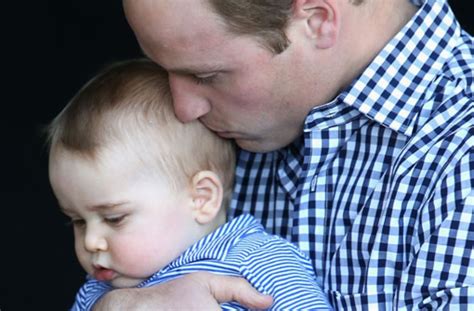 Das herzogspaar nimmt sich eine auszeit und fährt mit den kindern in die skiferien. Herzogin Kate reist allein: Papa William und Prinz George ...