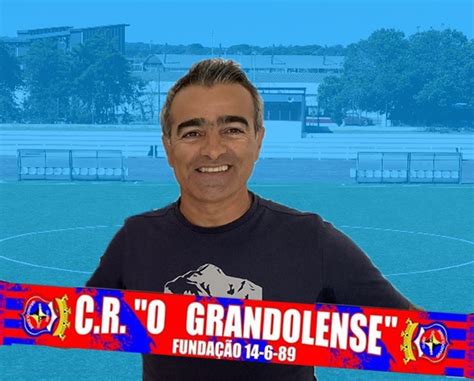 Vítor manuel de oliveira lopes pereira is a portuguese former footballer who played as a midfielder, currently the manager of süper lig club. GRANDOLENSE»» Guarda-redes defendeu quatro penaltis ...