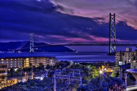 Maybe you would like to learn more about one of these? HDR Kiss 五色塚古墳からの明石海峡大橋夜景