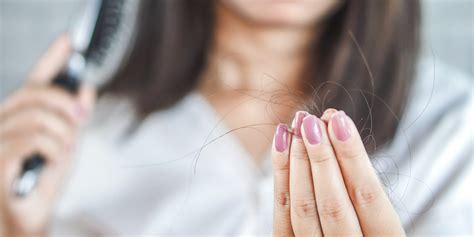 Can hair loss in women be treated? Can Dandruff Cause Hair Loss? - Denver Hair Surgery - Blog