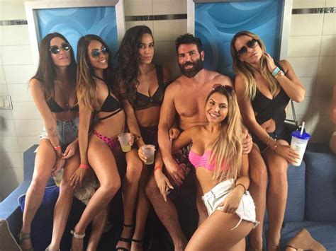 Click here if video not play. DANIELA MENDEZ on Twitter: "Dan Bilzerian "El rey del ...