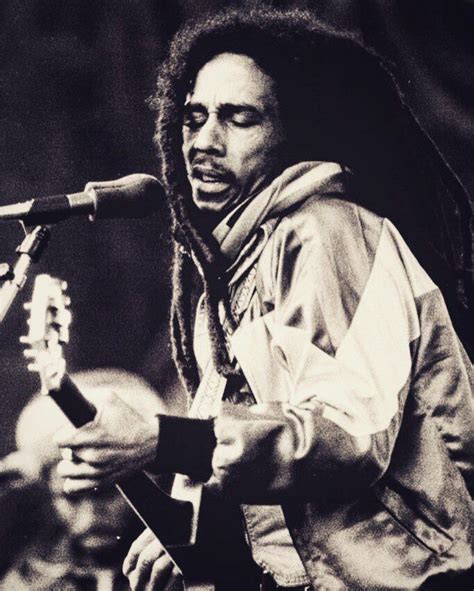 Pick up your copy of the 'bob marley: Embedded image | Bob marley pictures, Marley family ...