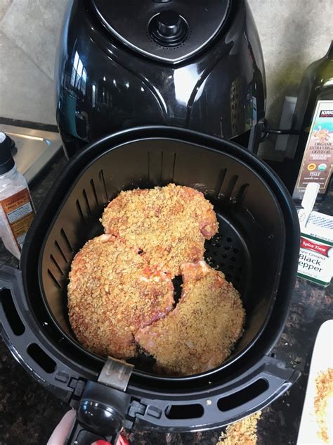 They're so easy to make, just put them in and take them out. Crispy Keto Parmesan Crusted Pork Chops in the Air Fryer | Recipe | Air fryer recipes low carb ...