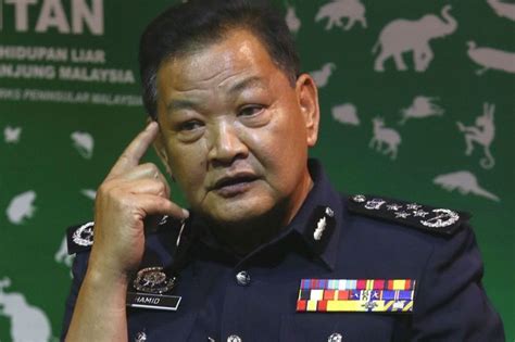 The source comes from rmp.gov.my (pdrm) web site. Gara-gara individu 'gelang pink' hadir buat aduan ...