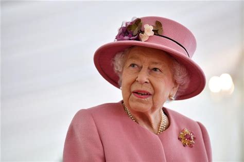 Her majesty poses for g7 leaders picture as she hosts reception. Queen to meet Biden at end of G7 summit visit to UK : The ...