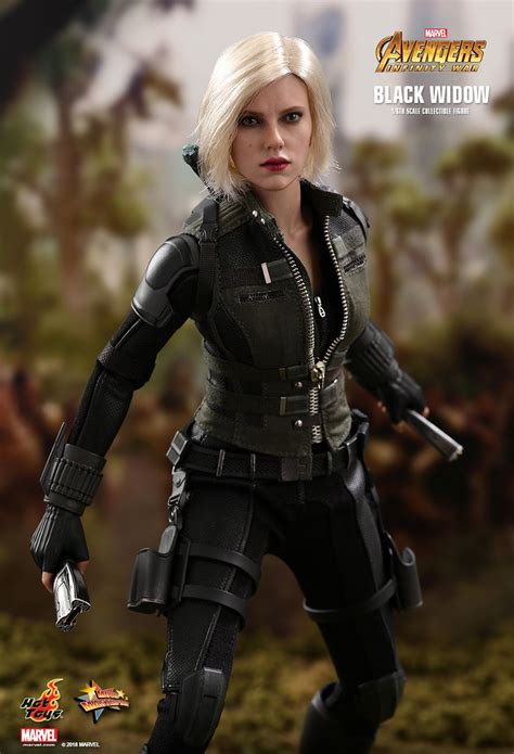 Having extensive mastery in martial arts and armed with her widow's bite, black widow became one of s.h.i.e.l.d.'s most efficient agents. JualHotToys.com - HOT TOYS Black Widow Infinity War MMS460