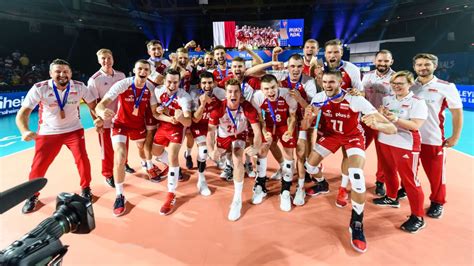 Sprawdź, kto po 6 meczach jest najwyżej punktującym zawodnikiem. liga narodów siatkarzy, reprezentacja Polski siatkarzy, Vital Heynen, Bartosz Bednorz (sport.tvp.pl)