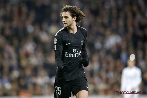 His ball retention is great, he is press resistant, and is more dynamic than most other technical. Adrien Rabiot mag de kleedkamers van PSG niet meer binnen ...