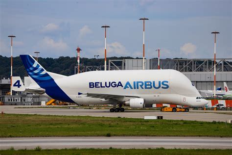 (cnn) — airbus recently made a big splash with its design for the latest version of its beluga transport airplane, and now the company reports the first of five aircraft has successfully finished its first test. Beluga No.4 Foto & Bild | deutschland, europe, hamburg ...