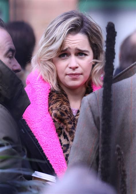 Emilia clarke getting ready and putting on the daenerys wig for the first time in season 8 as they. Emilia Clarke - "Last Christmas" Filming in London 01/08 ...