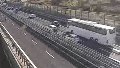 Autostrade tech is the tech branch of autostrade per l'italia, which manages 60% of italian highway infrastructure. Code in A10, Autostrade sconsiglia di raggiungere il ...