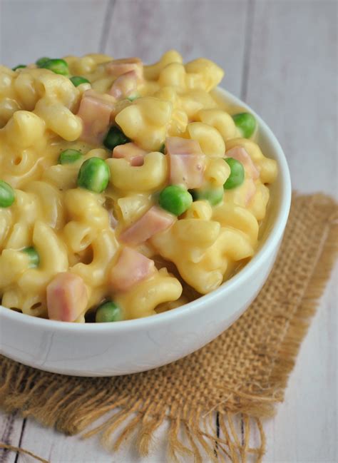 I used a spiral sliced ham for this recipe, but there are so many other delicious choices. Insta Pot Ham And Cheese Rotini Recipe : Instant Pot Mac And Cheese Spend With Pennies / Some ...