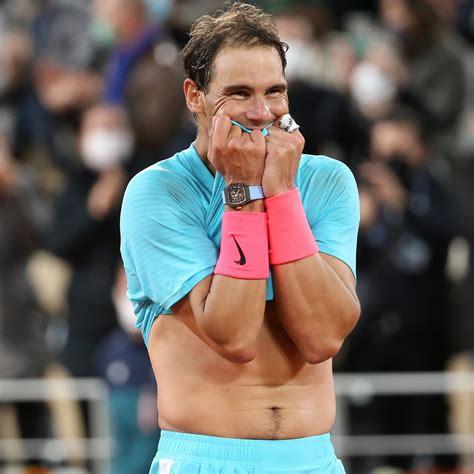 14,204,644 likes · 98,455 talking about this. Rafael Nadal trägt eine neue Uhr - und sie ist sehr ...